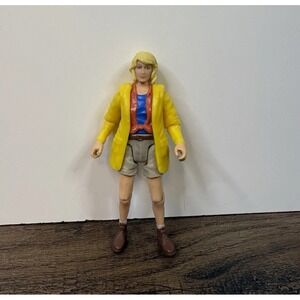 Jurassic World Dr. Ellie Sattler Risky Rescue Pack 3.75" Figure Yellow Coat